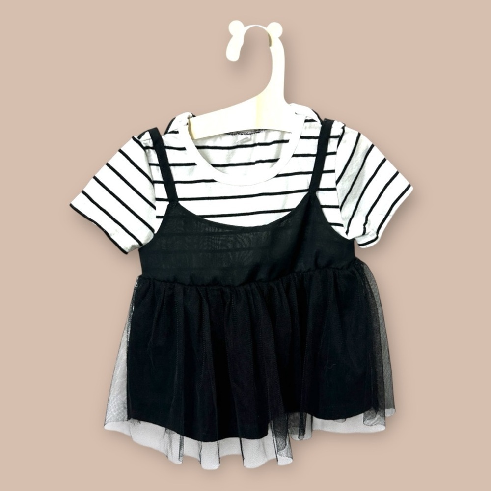 3/$25 JAPAN IMPORT Shirt 80cm Black & White | Classic Everyday Top